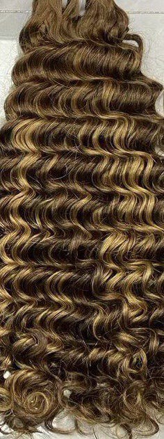 Deep Wave Human Hair Bundles – 100% Human Hair, Cuticle Intact
